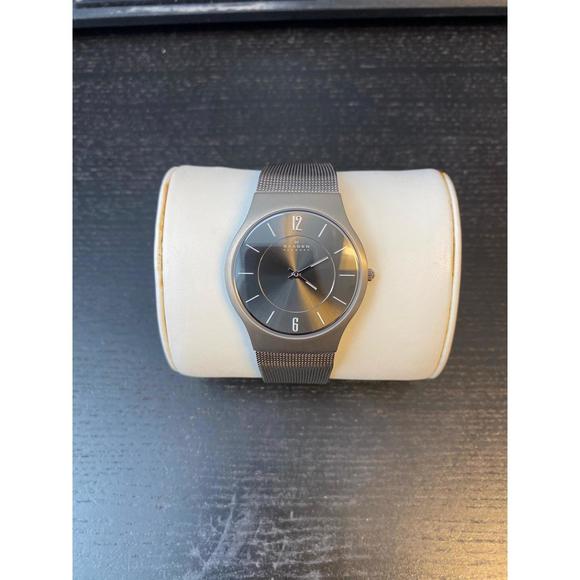 Skagen Men's Titanium Charcoal Dial Watch - Picture 2 of 2